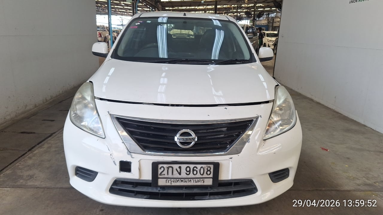 NISS NISS020 1.2 E MT 2013