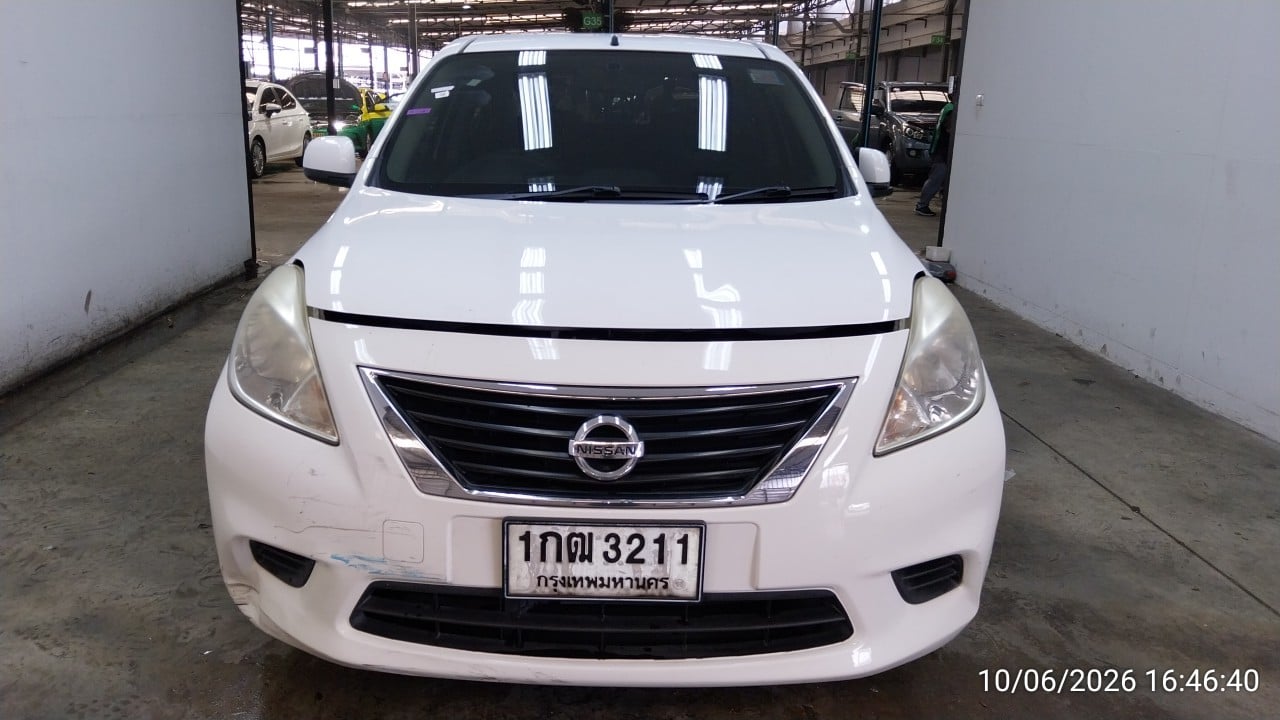 NISS NISS020 1.2 E CVT 2012