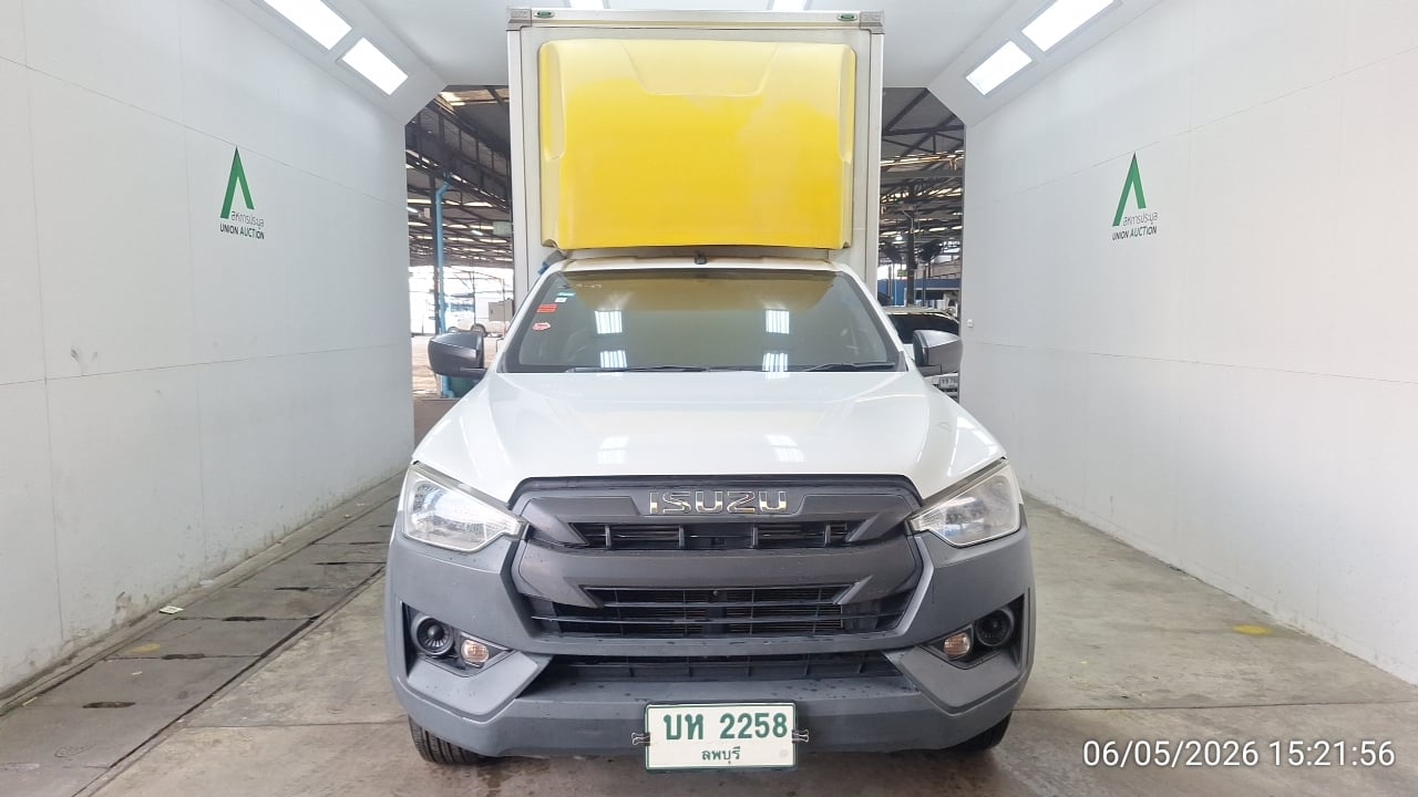 ISUZ ISUZ073 SPARK 1.9 Chassis MT 2021
