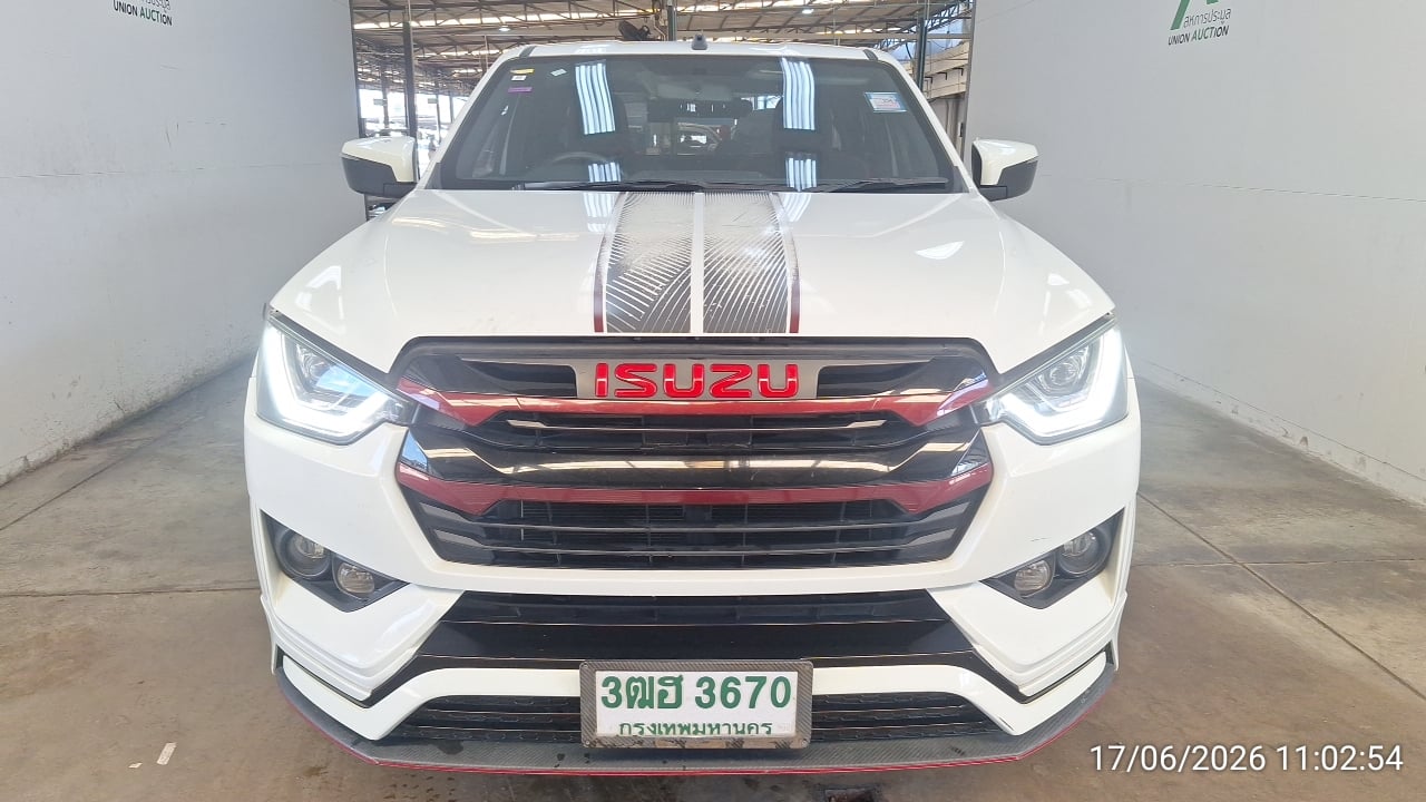 ISUZ ISUZ073 SPACECAB 1.9 X-Series Speed L MT (DA) 2022