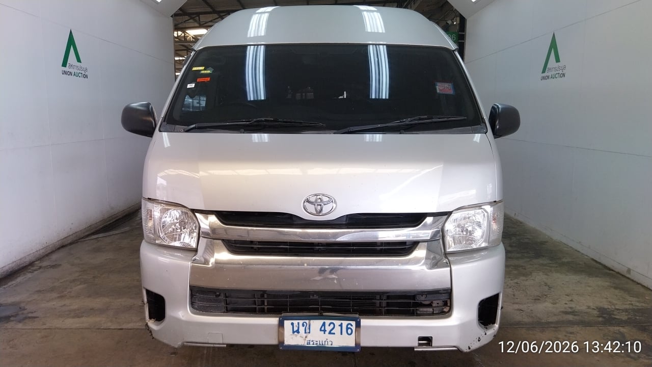 TOYO TOYO004 High Roof 3.0 MT 2015