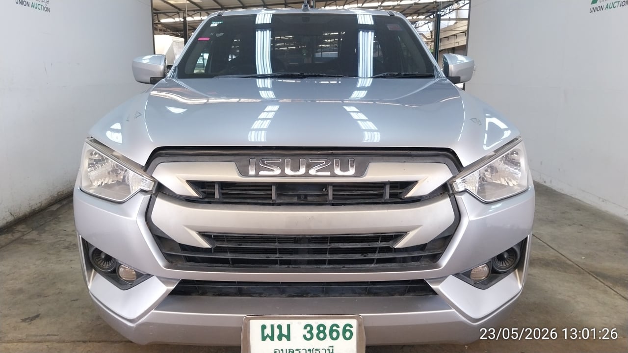 ISUZ ISUZ073 SPARK 3.0 S MT 2021