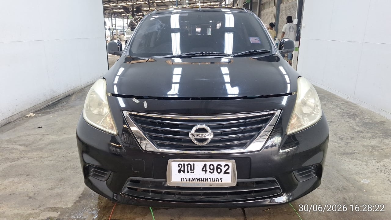 NISS NISS020 1.2 ES CVT 2011