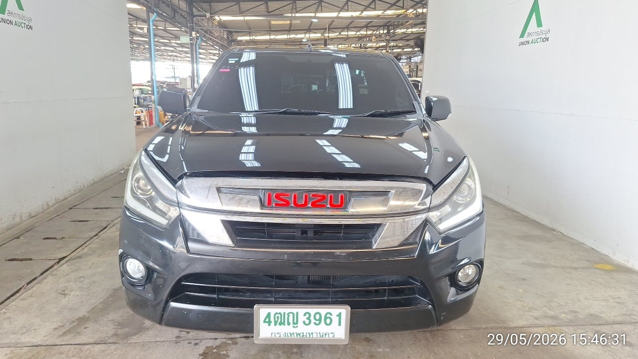 ISUZ ISUZ073 SPACECAB 1.9 L MT 2019