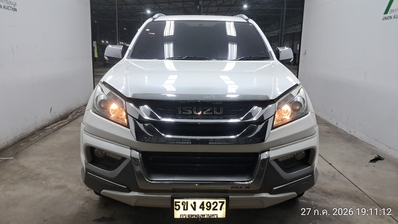 ISUZ ISUZ065 2.5 AT 2015