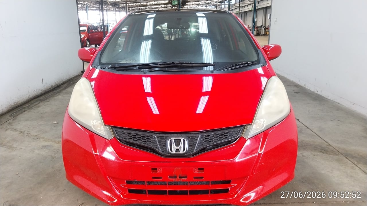 HOND HOND033 1.5 S i-VTEC MT Hatch 2015