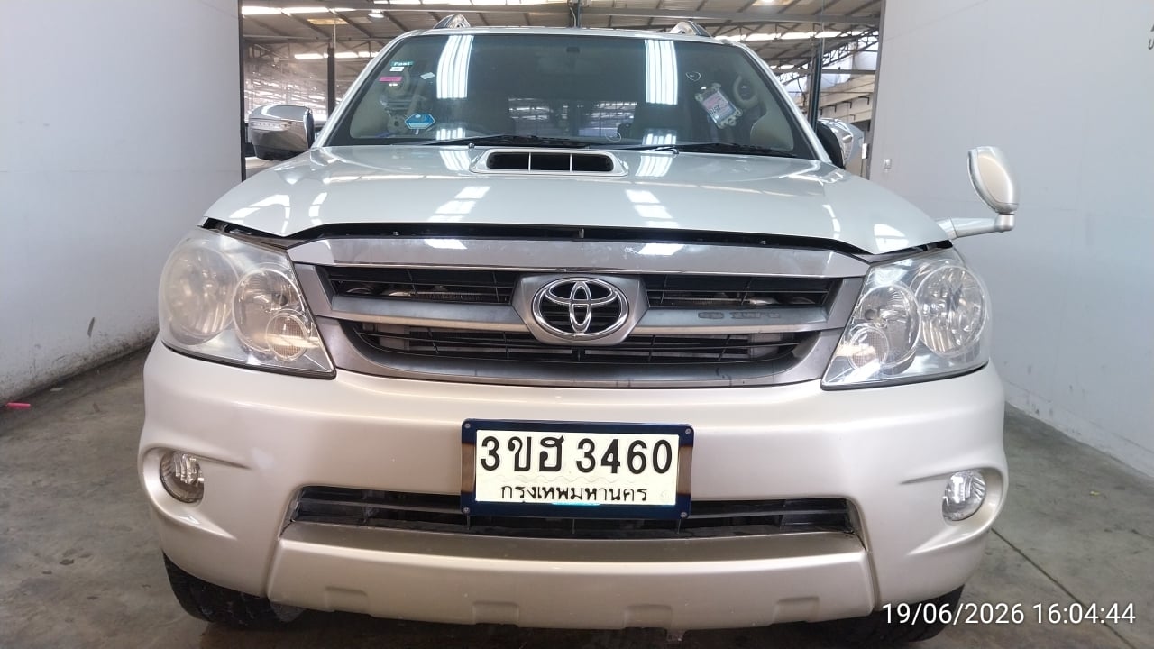 TOYO TOYO051 3.0 V 4WD AT 2005