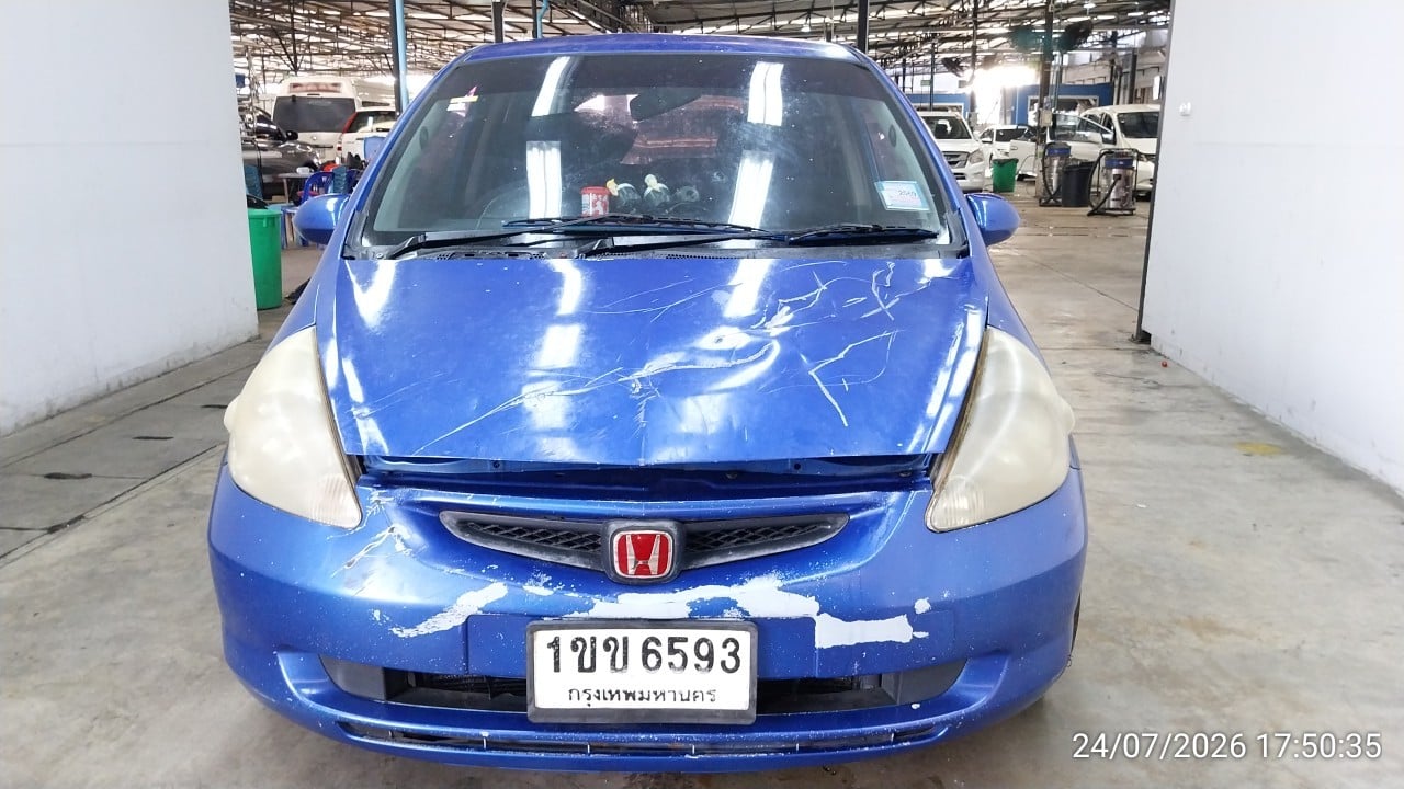 HOND HOND033 1.5 E-V VTEC AT Hatch 2005
