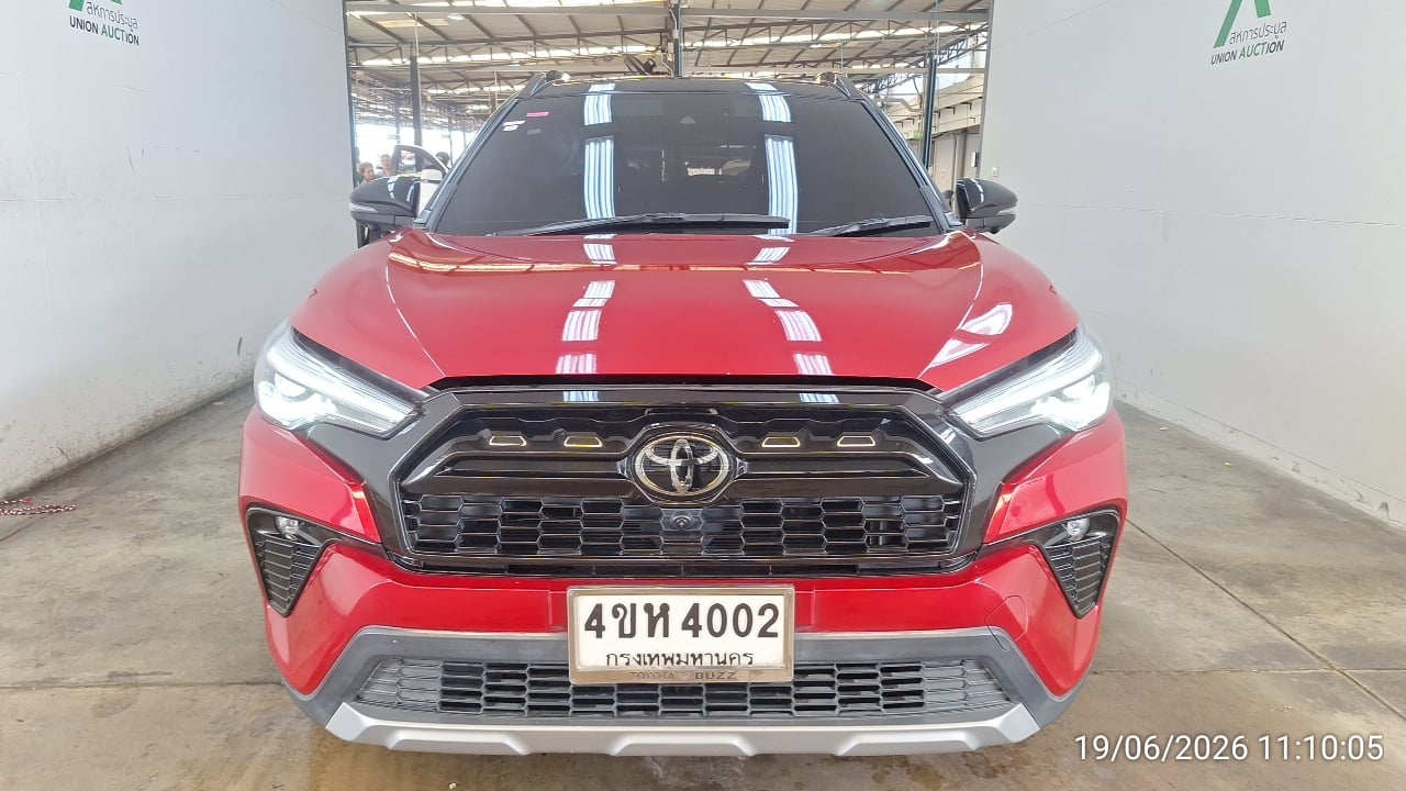 TOYO TOYO112 1.8 Hybrid Premium Safety GR Sport E-CVT 2023