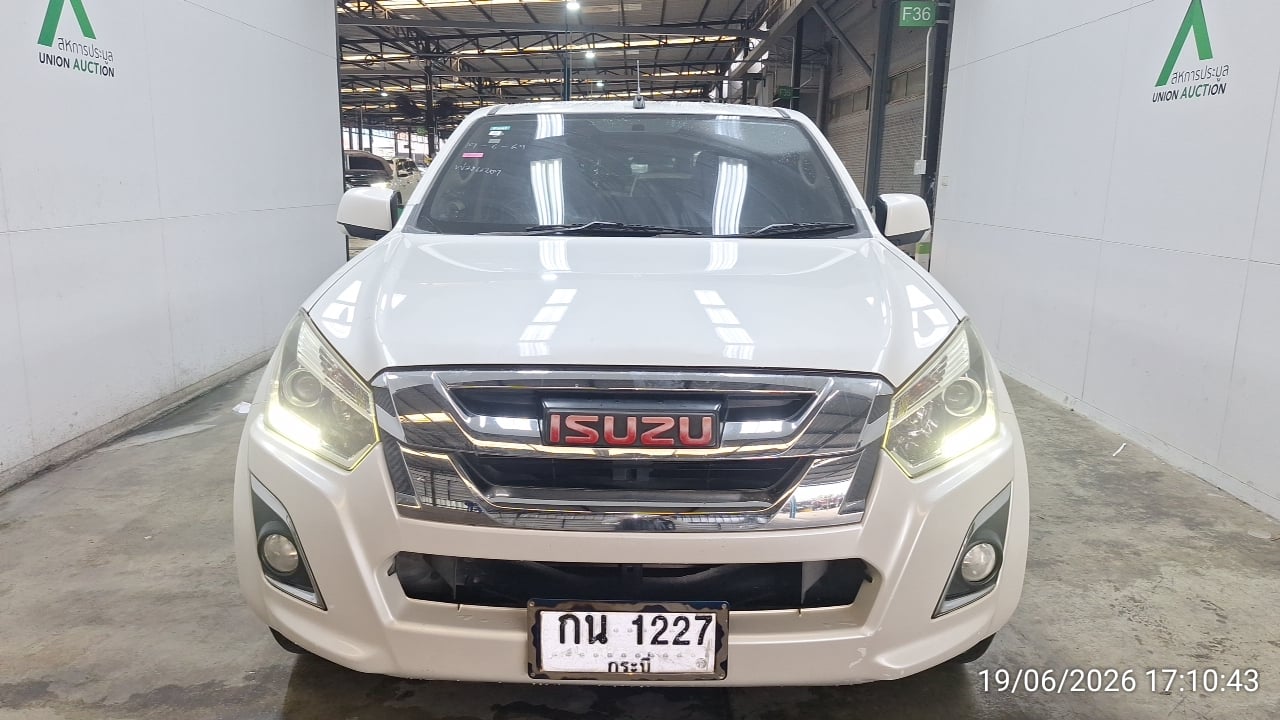 ISUZ ISUZ073 CAB4 1.9 Hi-Lander Z MT (DVD) 2016