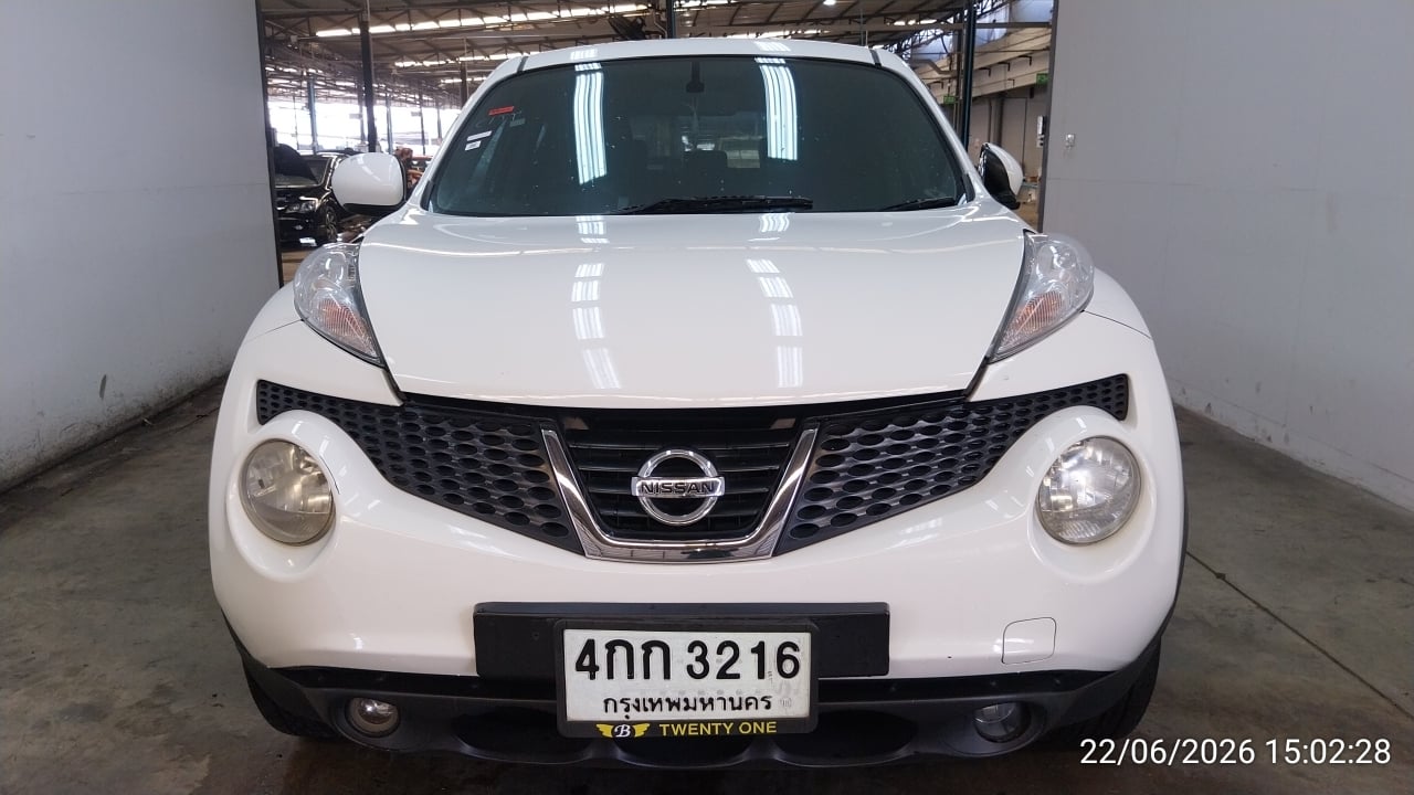 NISS NISS045 1.6 E CVT 2015