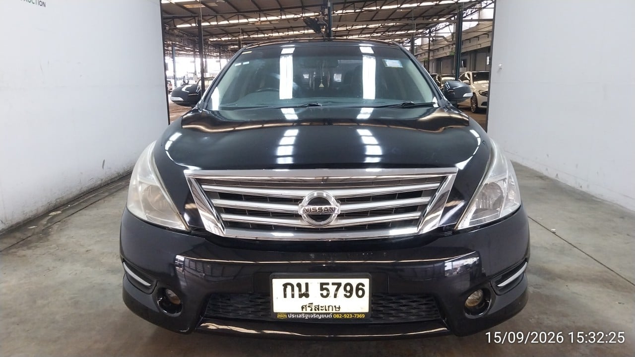 NISS NISS031 2.0 CVT 2013