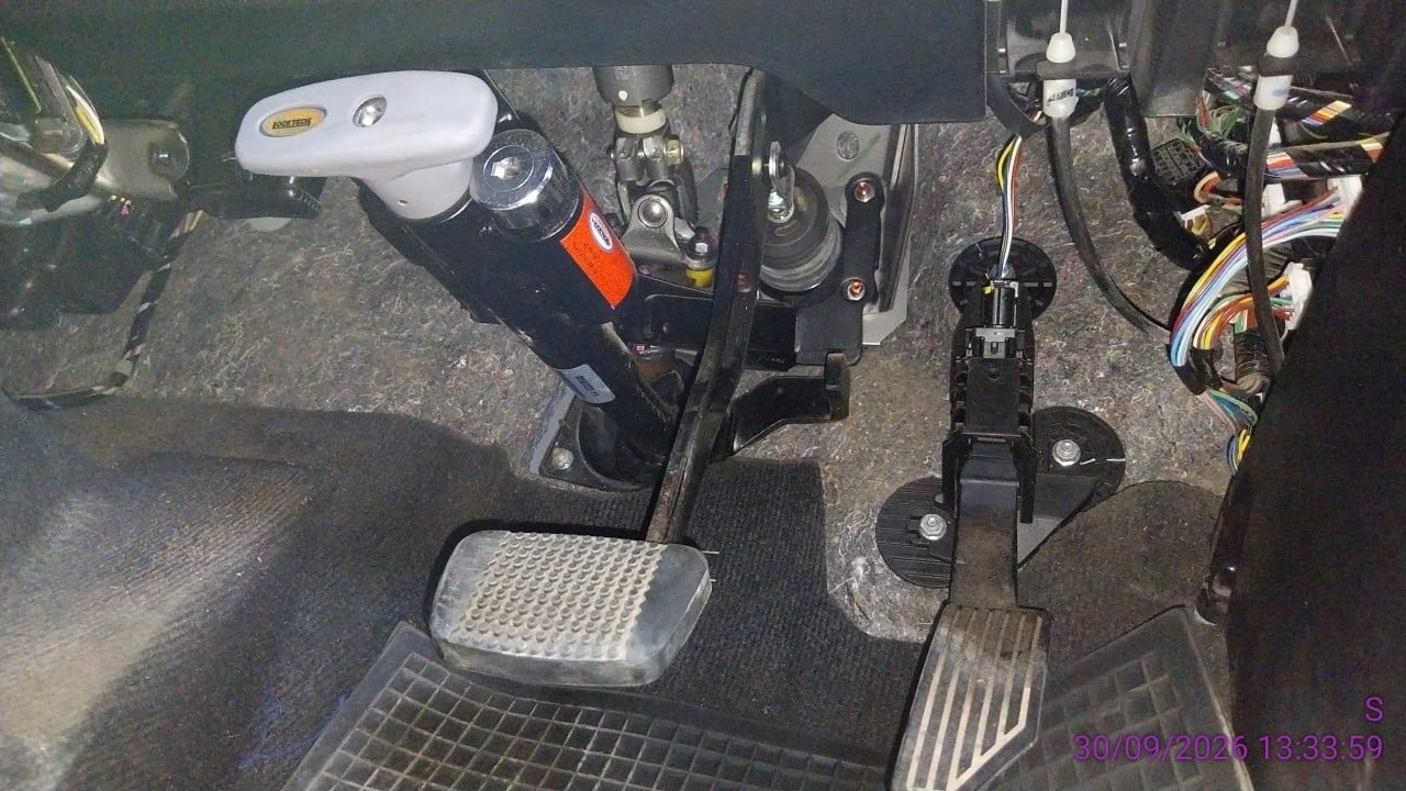 ISUZ ISUZ073 SPACECAB 1.9 S AT 2022