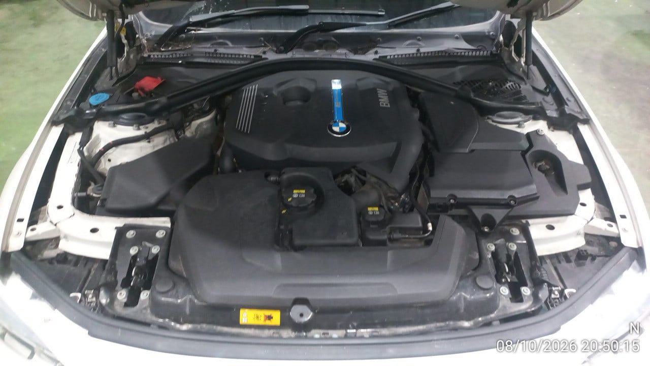 BMW BMW034 2.0 AT (Luxuly, Hybrid) 2018