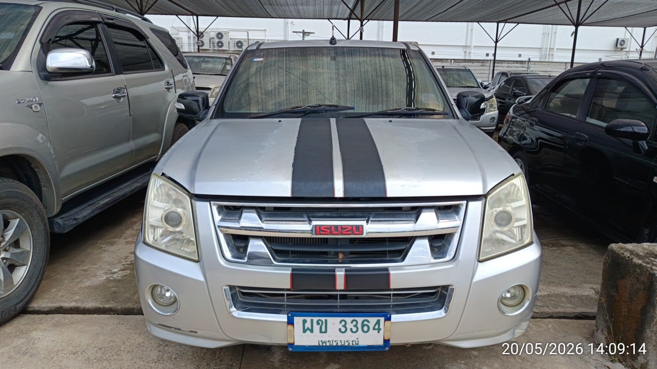 ISUZ ISUZ073 SPACECAB 2.5 SLX X-Series MT 2011