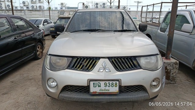 MITS MITS027 Ext. Cab 2.5 GL MT 2006
