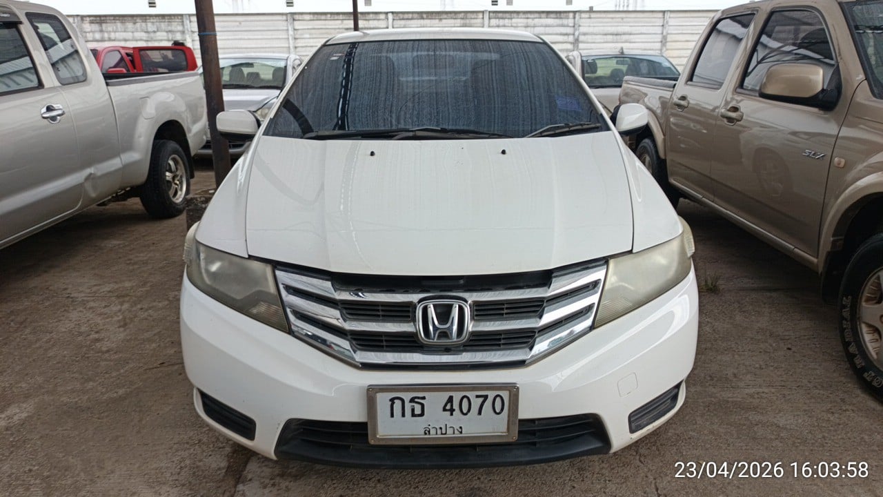 HOND HOND003 1.5 S i-VTEC MT 2013