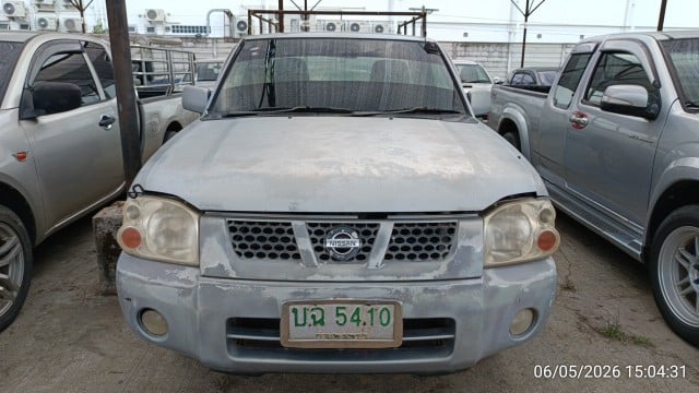 NISS NISS017 Ext. Cab 2.7 MT 2002