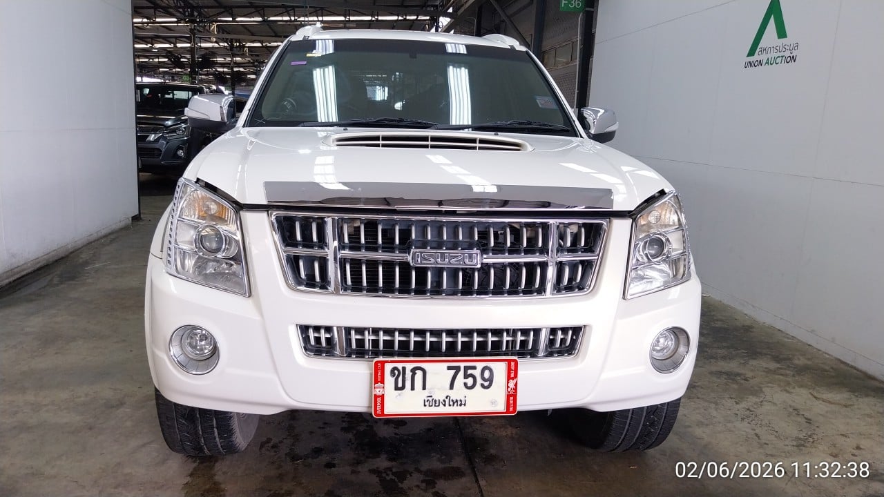 ISUZ ISUZ035 3.0 Primo Platinum MT (VGS) (AB/ABS) 2009