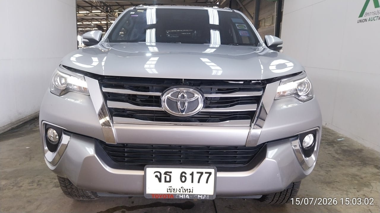 TOYO TOYO051 2.8 V 4WD AT (AB/ABS) 2016