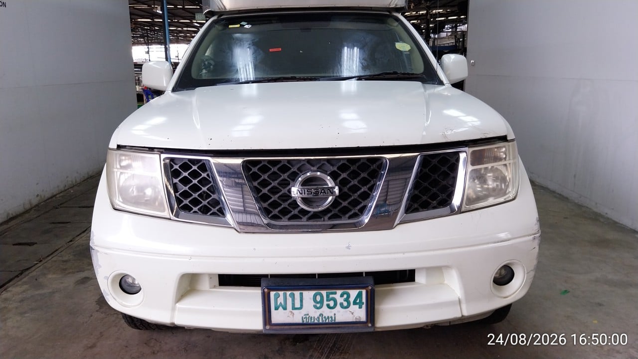 NISS NISS077 Ext. Cab 2.5 SE MT 2010
