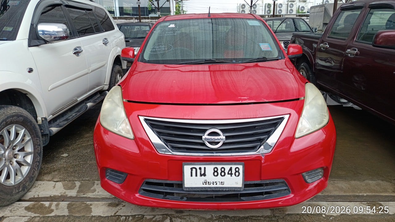 NISS NISS020 1.2 V CVT 2012