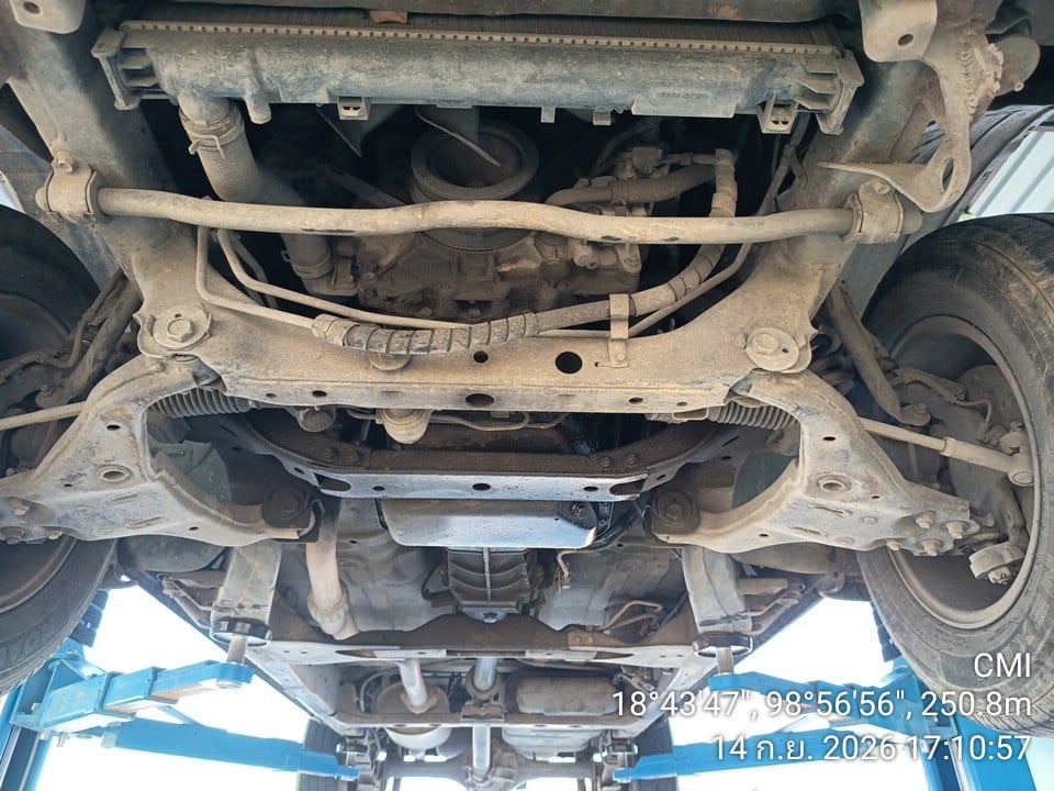 ISUZ ISUZ073 SPACECAB 2.5 SLX MT 2005