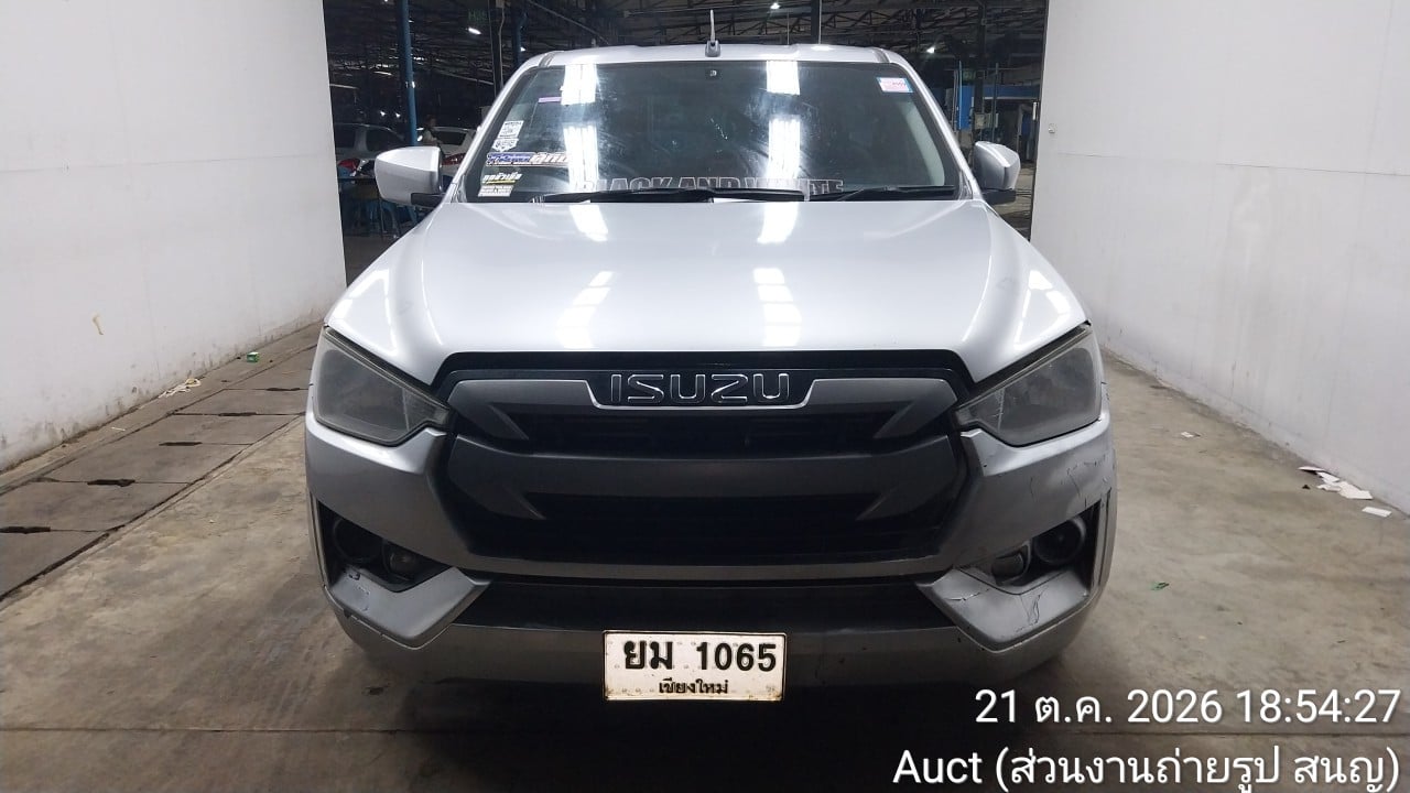ISUZ ISUZ073 SPARK 1.9 S MT 2020