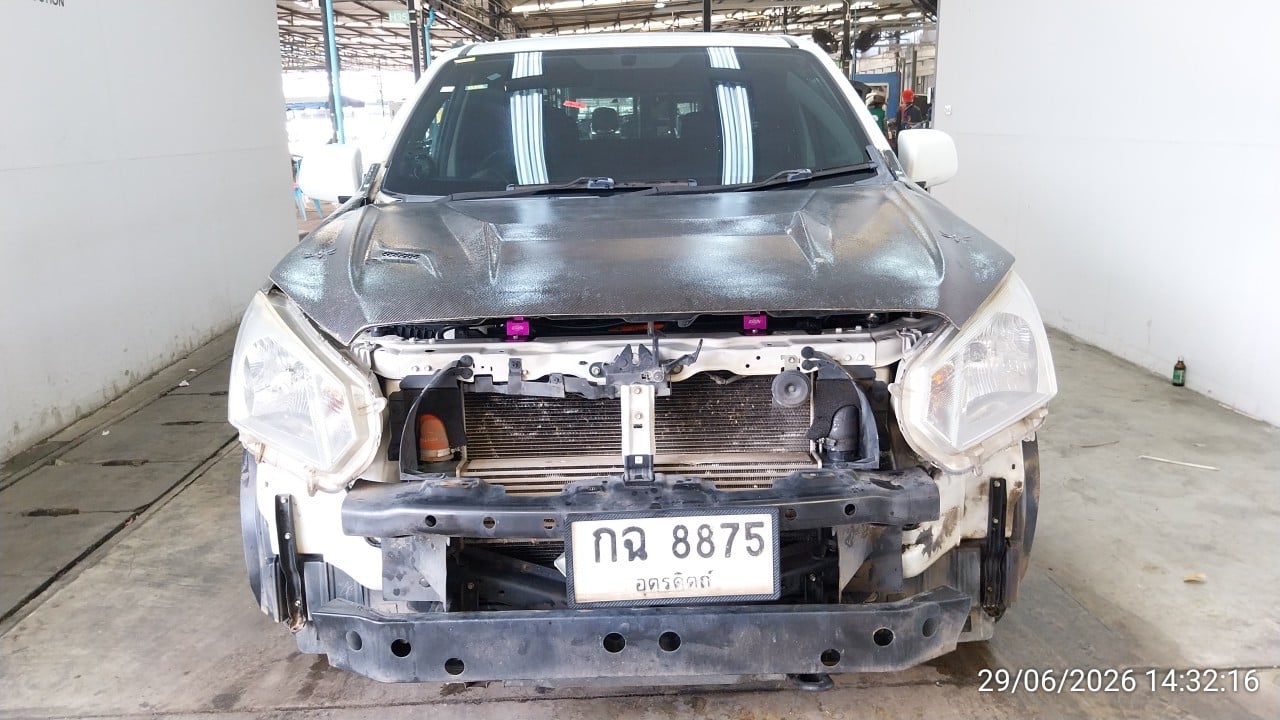 ISUZ ISUZ073 CAB4 1.9 S MT 2018