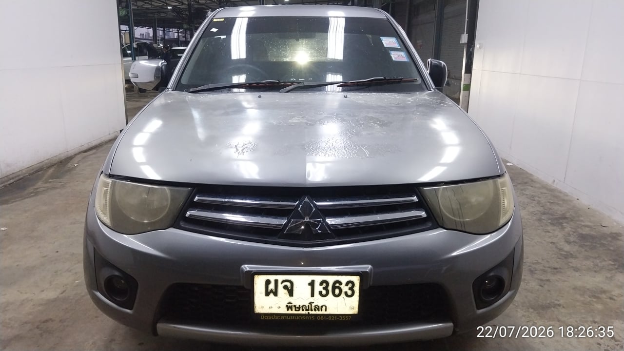 MITS MITS027 Ext. Cab 2.5 GLX MT (AB) 2014