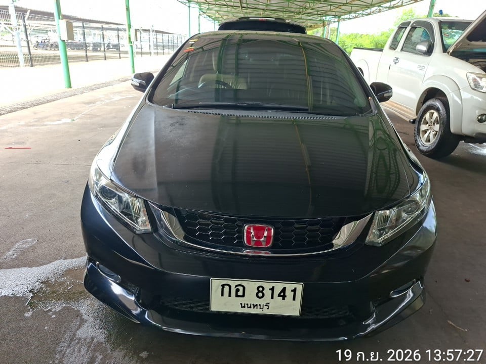 HOND HOND004 1.8 E i-VTEC AT FB (Navi) 2013