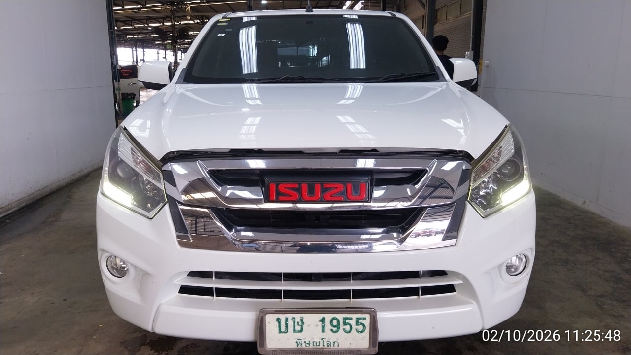 ISUZ ISUZ073 SPACECAB 1.9 L MT (AB) 2016