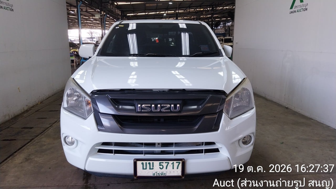 ISUZ ISUZ073 SPACECAB 1.9 S MT (AB) 2016
