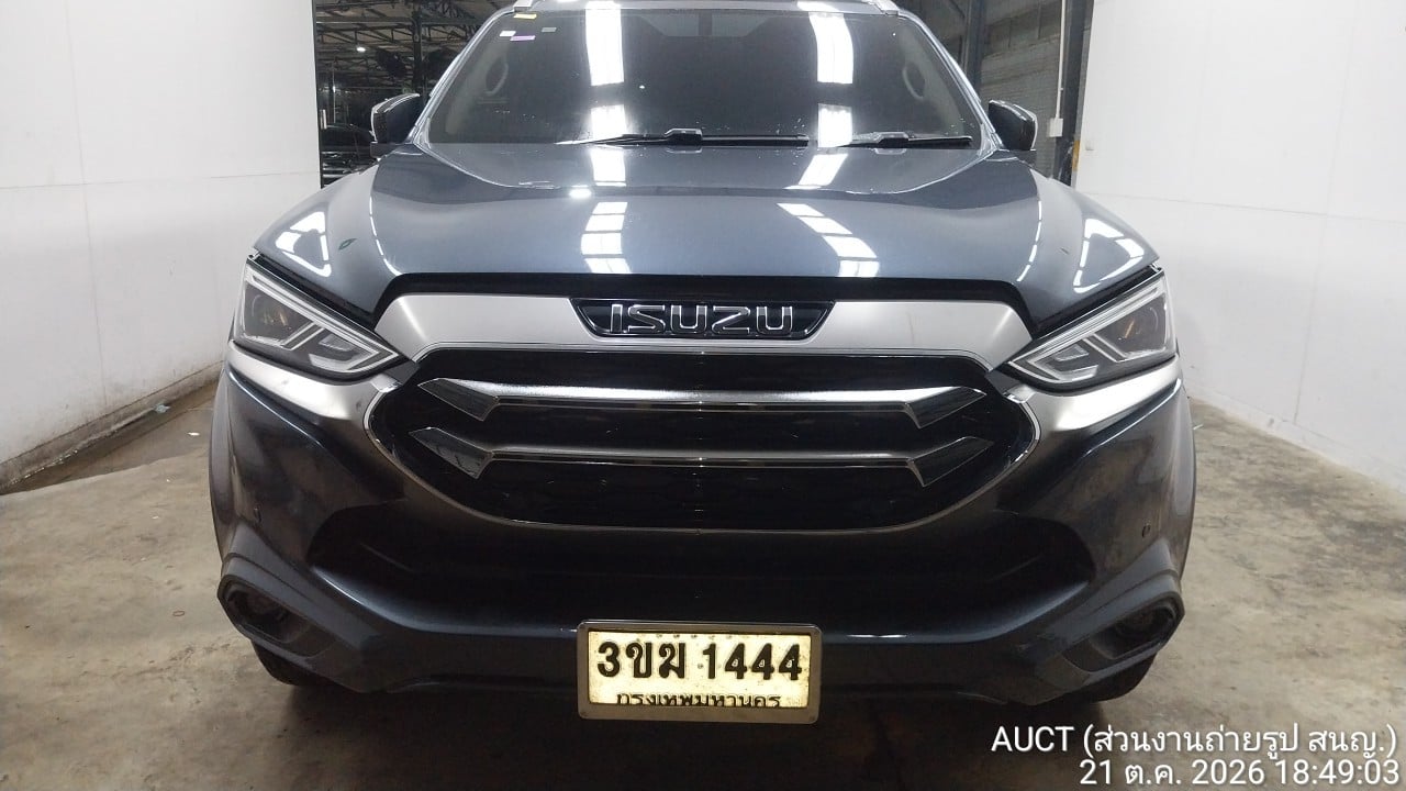 ISUZ ISUZ065 3.0 Elegant AT 2022