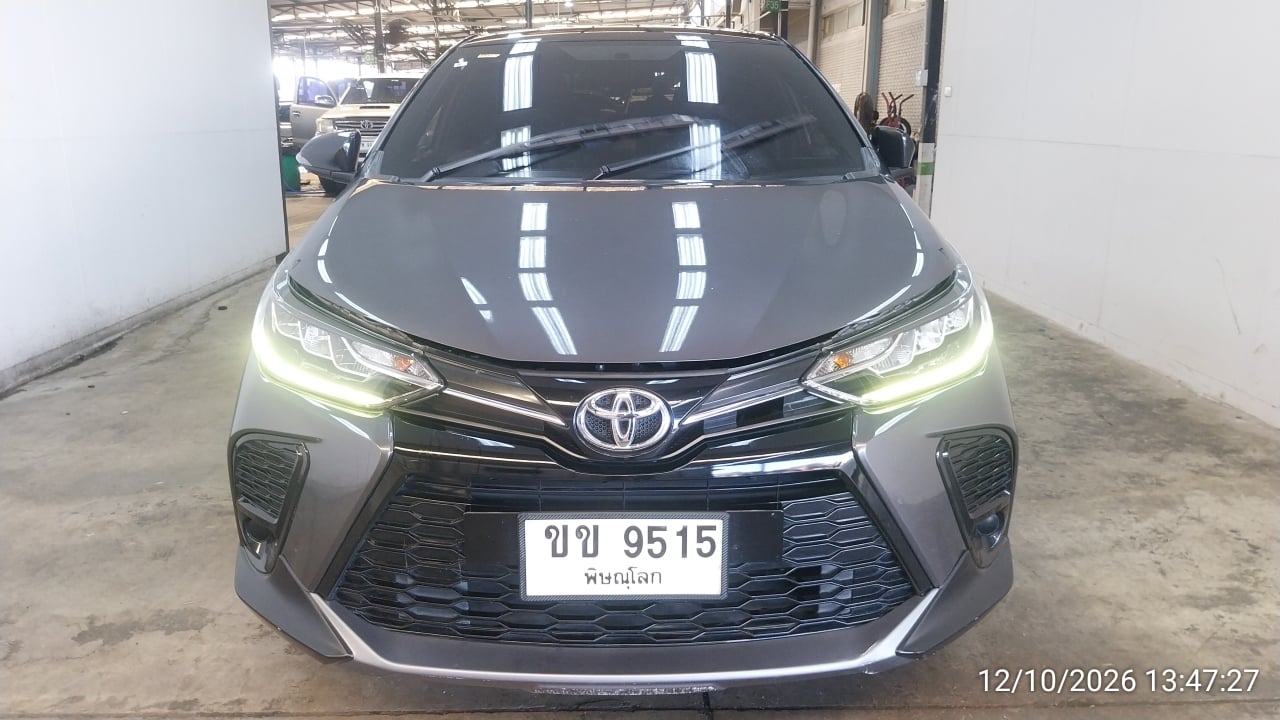 TOYO TOYO056 1.2 Sport X CVT Hatch (Black Roof, X-URBAN) (AB/ABS) 2022