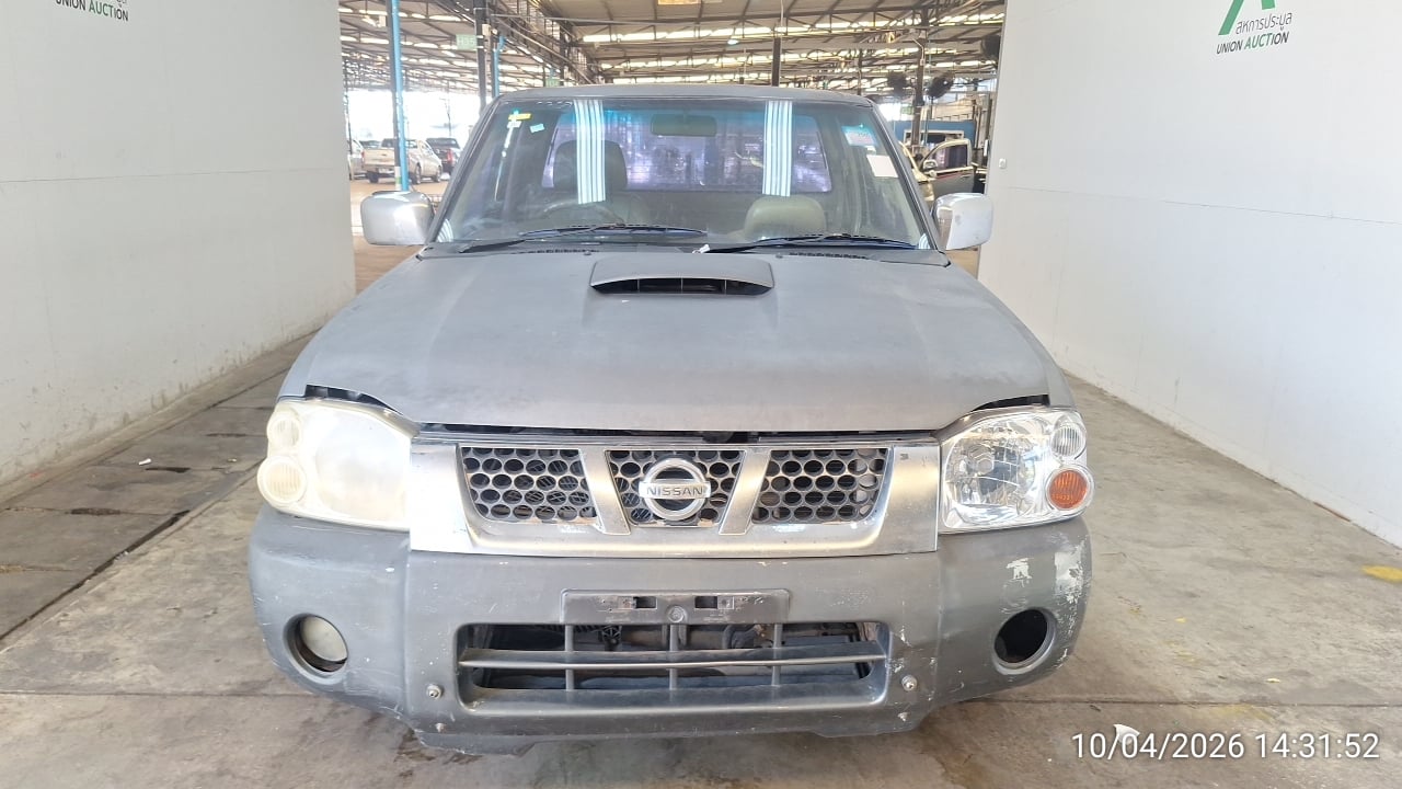 NISS NISS017 Ext. Cab 2.5  MT 2006