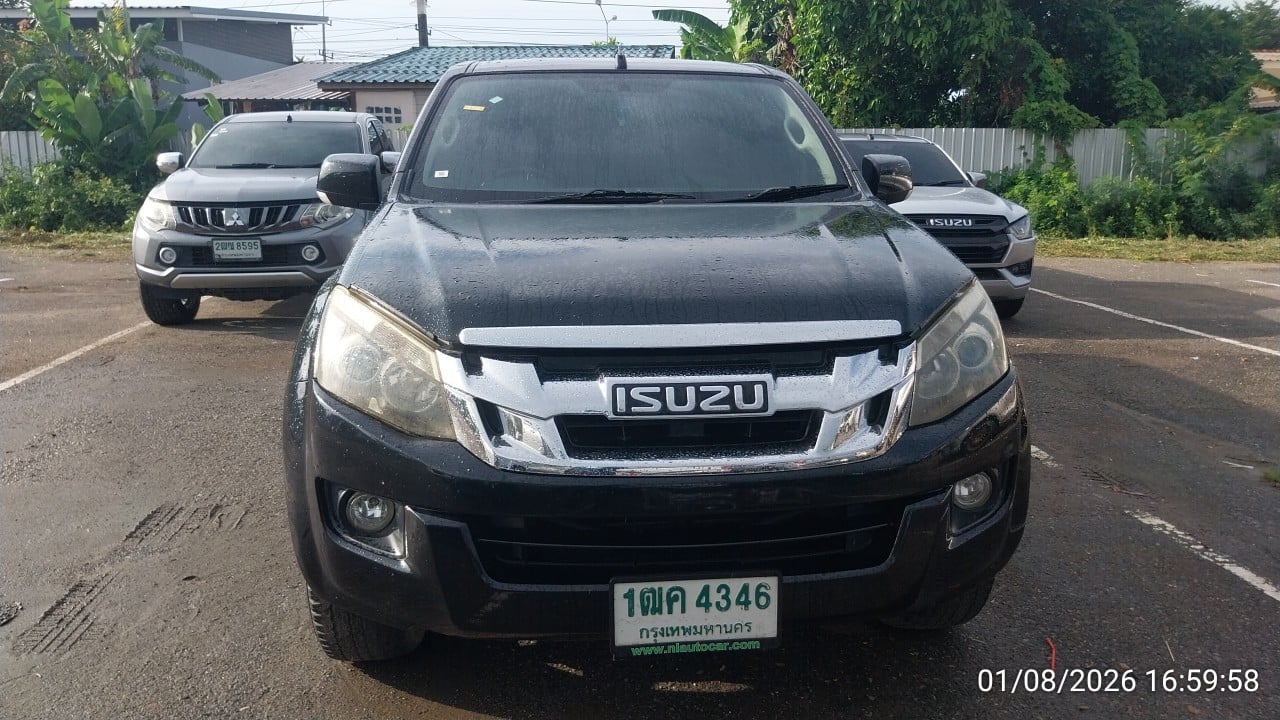 ISUZ ISUZ073 SpaceCab 2.5 Hi-Lander Z MT (VGS, DVD) 2014