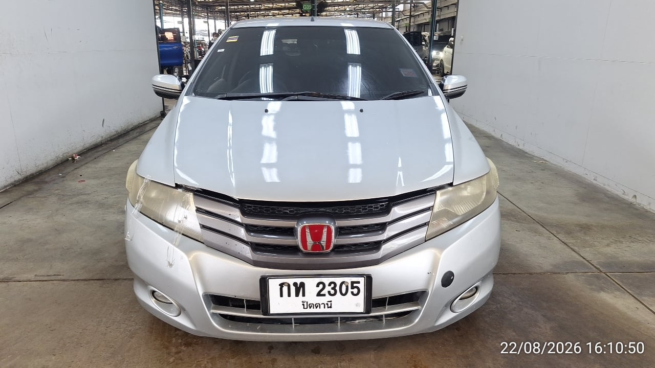 HOND HOND003 1.5 V i-VTEC AT 2010