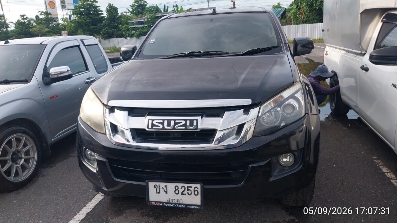 ISUZ ISUZ073 CAB4 2.5 Hi-Lander Z MT (VGS) 2013