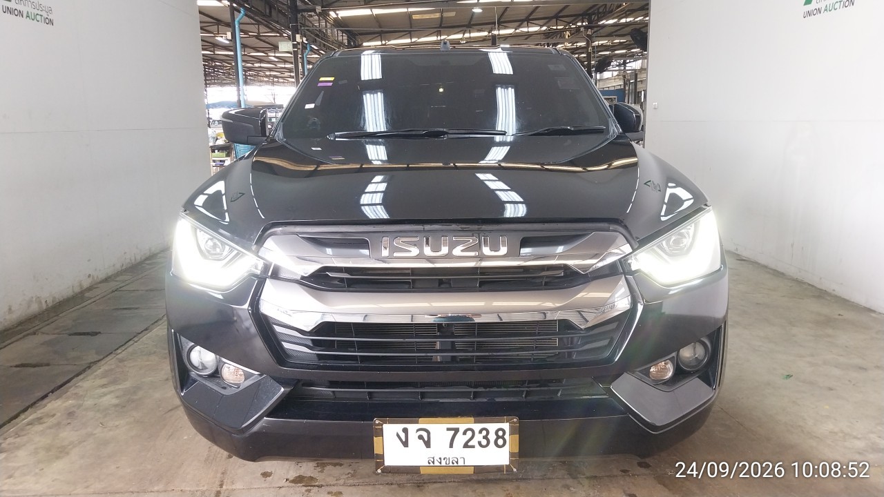 ISUZ ISUZ073 CAB4 1.9 L MT (DA) 2022