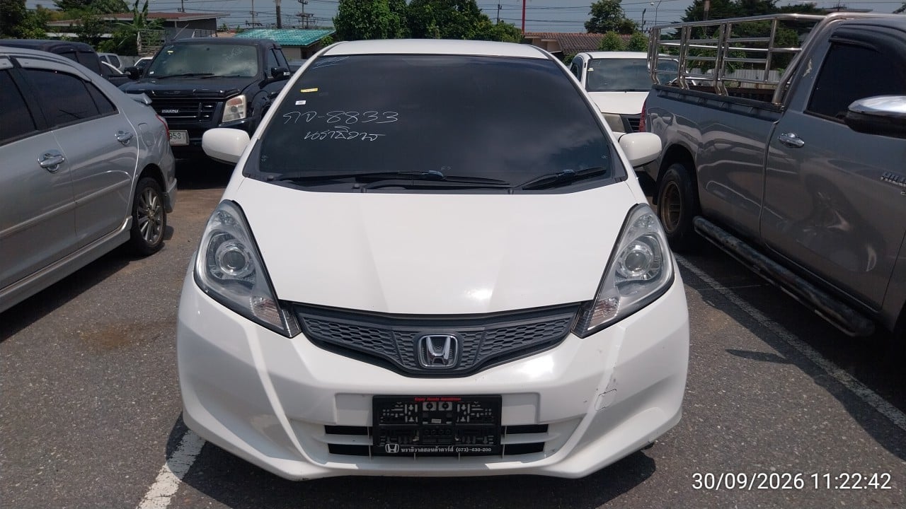 HOND HOND033 1.5 V i-VTEC AT Hatch (AB/ABS) 2011