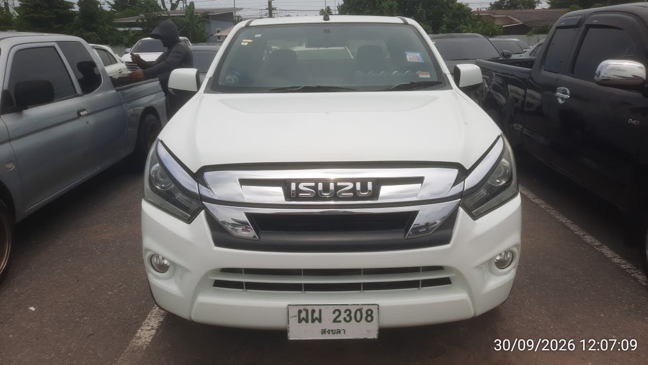 ISUZ ISUZ073 SPACECAB 1.9 L MT (AB) 2017