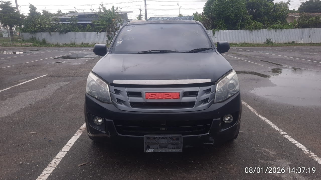 ISUZ ISUZ073 SPACECAB 2.5 L MT 2014