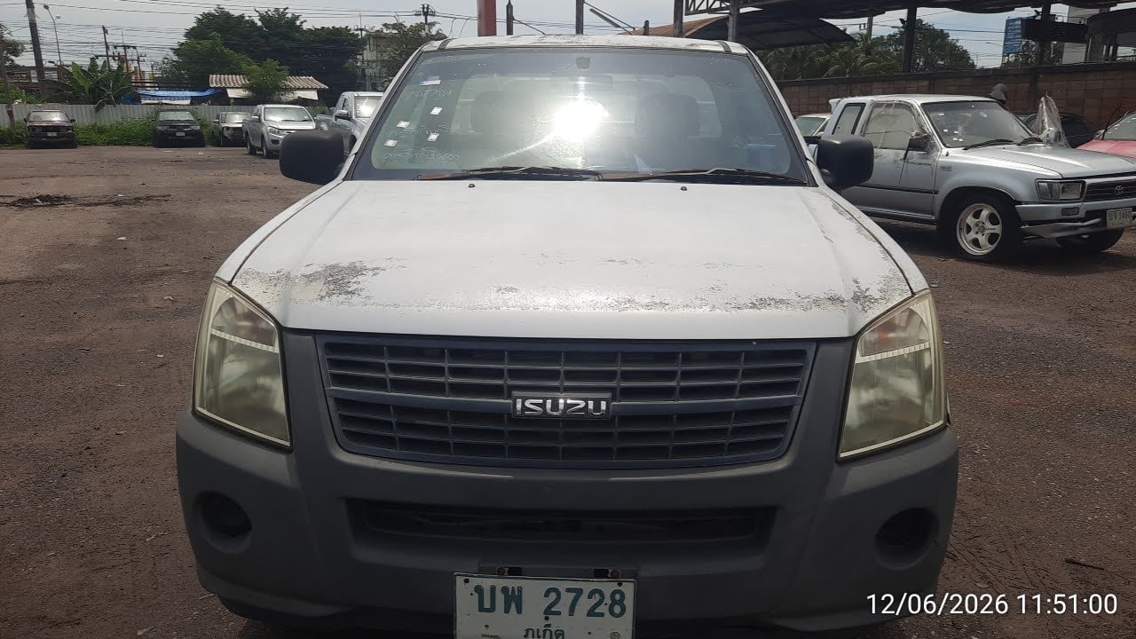 ISUZ ISUZ073 SPARK 2.5 EX MT 2011