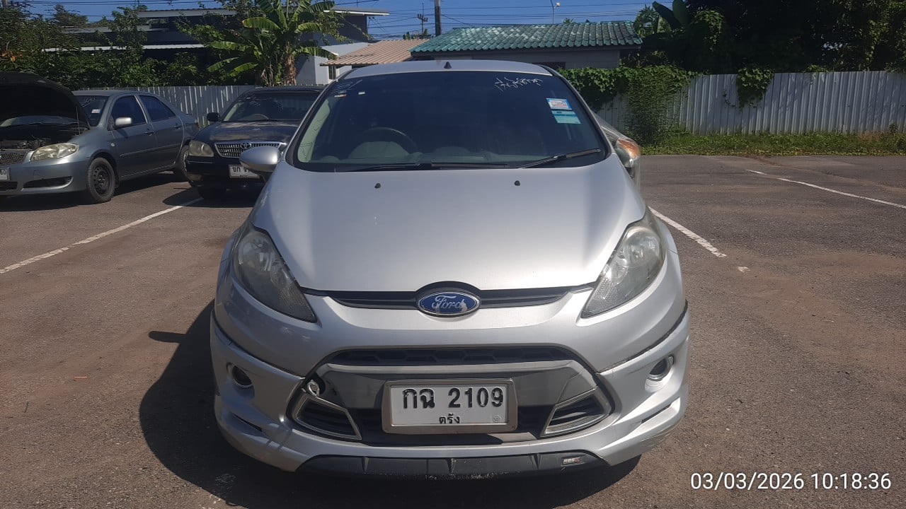 FORD FORD029 1.5 Sport AT 2012