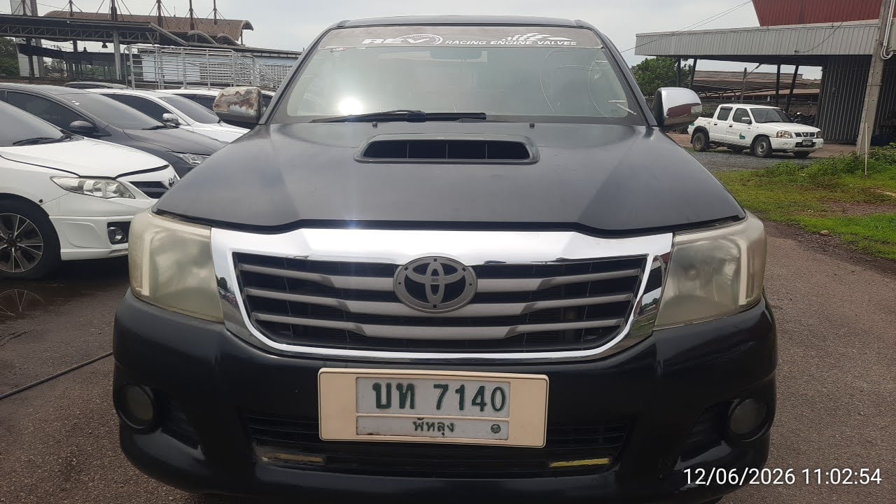 TOYO TOYO121 Smart Cab 2.5 Prerunner E MT 2012