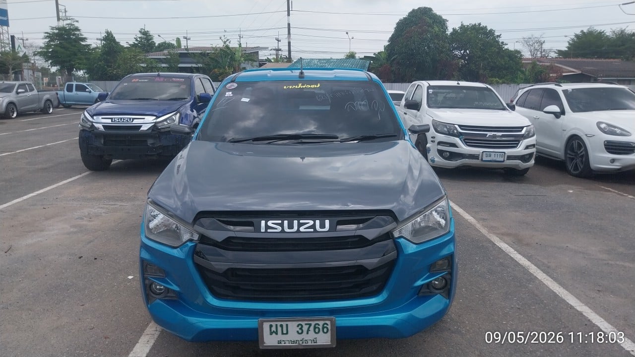 ISUZ ISUZ073 SPARK 3.0 S MT 2022