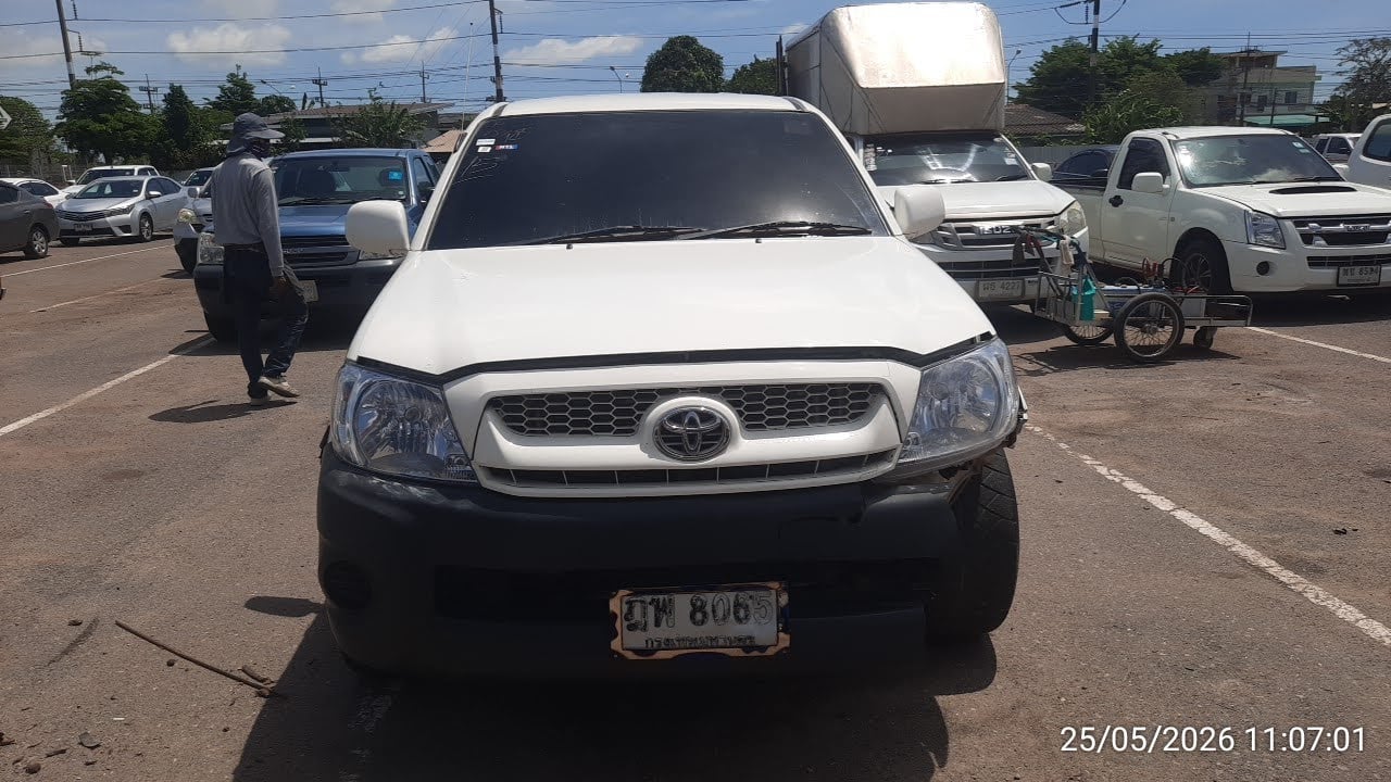 TOYO TOYO121 Dual Cab 2.5 J MT 2010