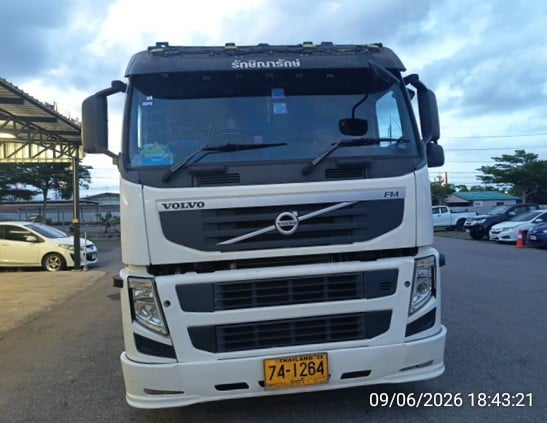 VOLV VOLV001 รถบรรทุก 10 ล้อ 370 แรงม้า 2012