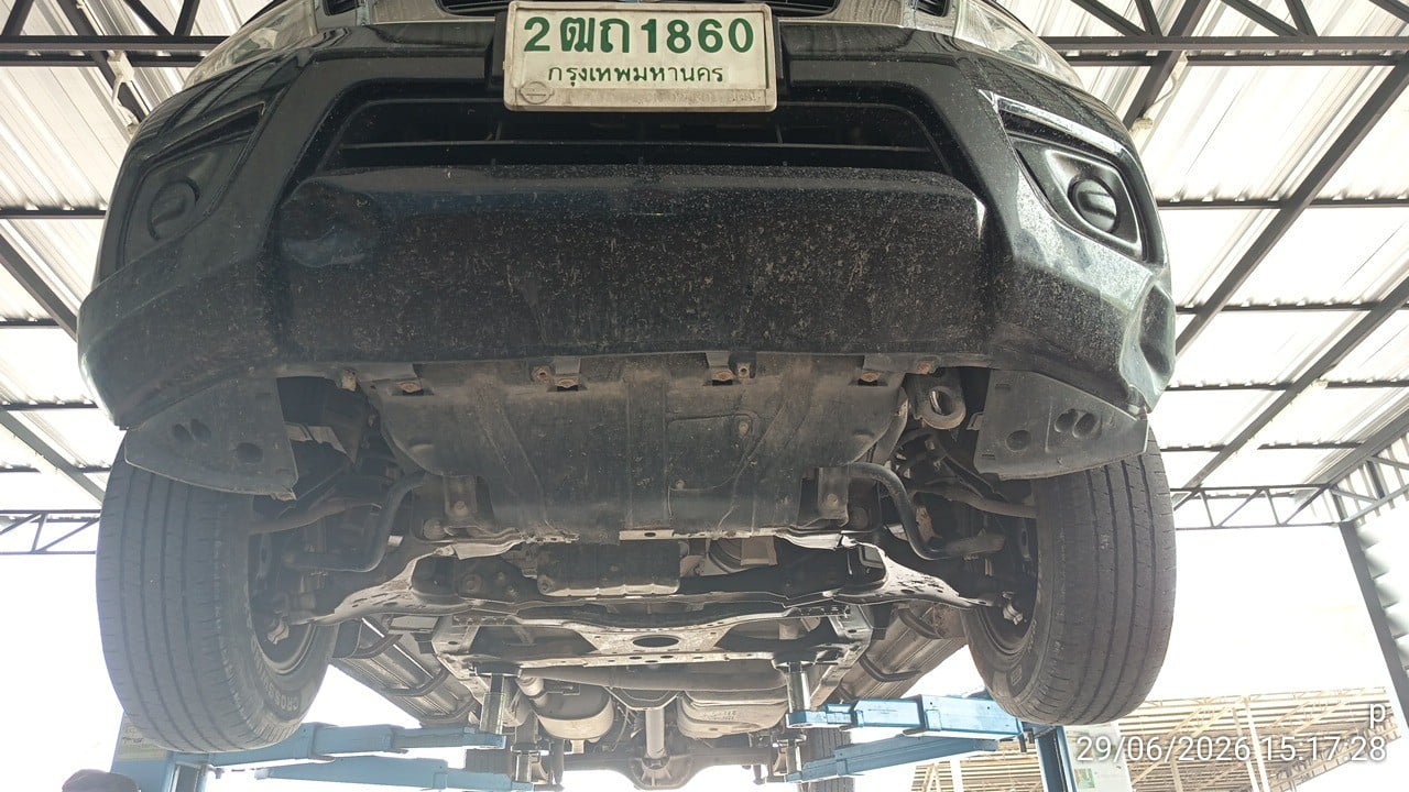 NISS NISS082 Ext. Cab 2.5  MT 2018